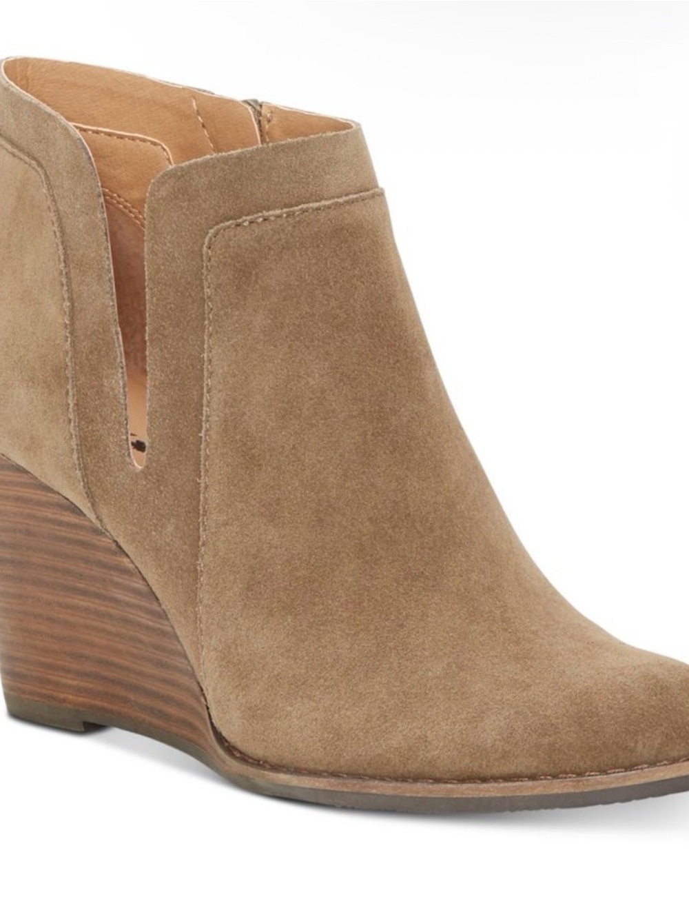 Lucky Brand V-Notch Cutout Padded Yabba Wedge